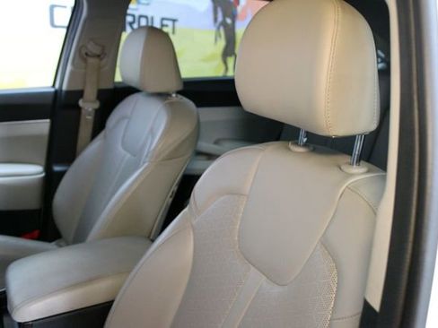 Used 2021 Kia Sorento S w/ Panoramic Sunroof Package AWD/4WD image 19
