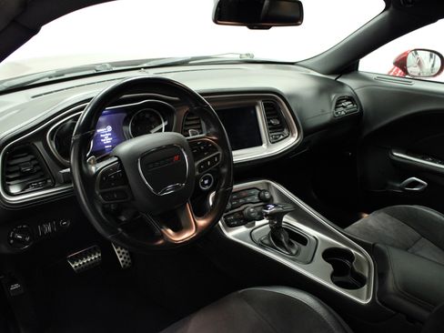 Used 2021 Dodge Challenger GT w/ Plus Package image 20