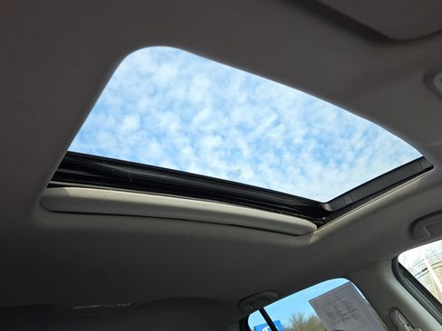 Used 2023 Honda Ridgeline RTL-E image 16