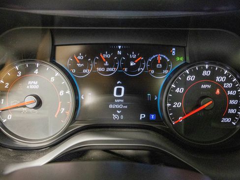 Used 2016 Chevrolet Camaro SS RWD image 40