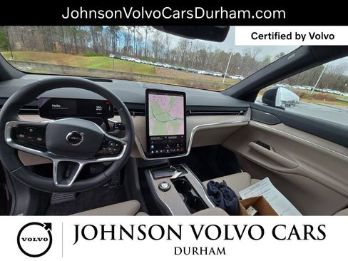 Used 2025 Volvo EX90 Plus image 12