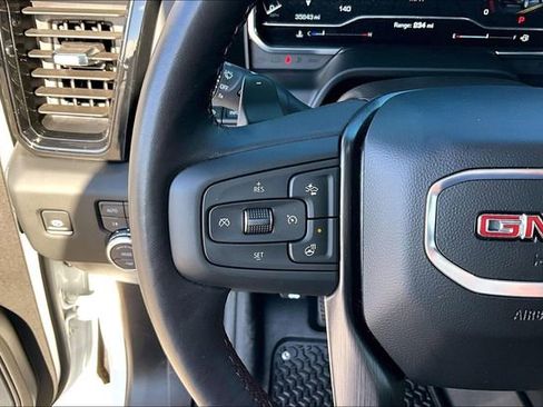 Used 2024 GMC Sierra 1500 AT4X image 18