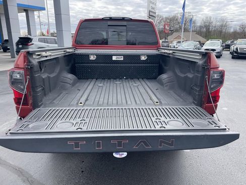 Used 2018 Nissan Titan PRO-4X w/ Pro-4x Utility Package image 5
