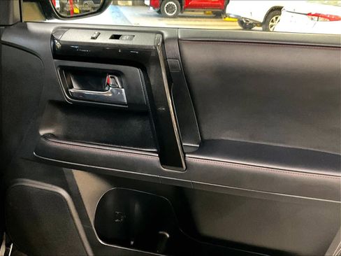 Used 2024 Toyota 4Runner TRD Off-Road image 12