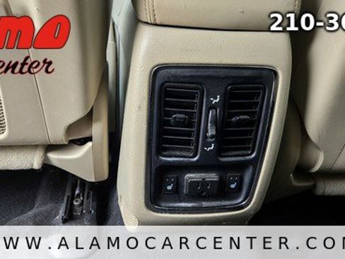 Used 2013 Jeep Grand Cherokee Limited w/ Trailer Tow Group AWD/4WD image 30