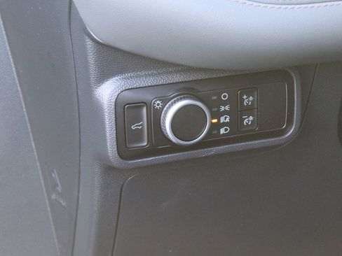 New 2026 Ford Explorer Active image 23