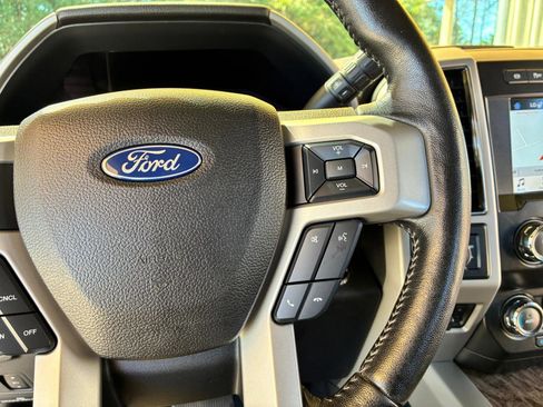 Used 2019 Ford F350 Lariat w/ Lariat Ultimate Package image 31