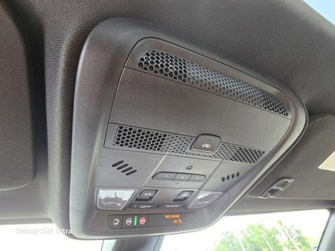 New 2025 Cadillac XT5 Premium Luxury image 29