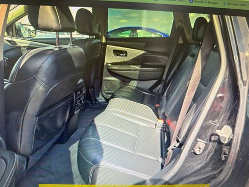 Used 2020 Nissan Murano SV w/ Premium Package AWD/4WD image 15