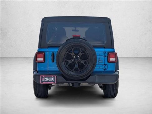Used 2022 Jeep Wrangler Unlimited Sport AWD/4WD image 7