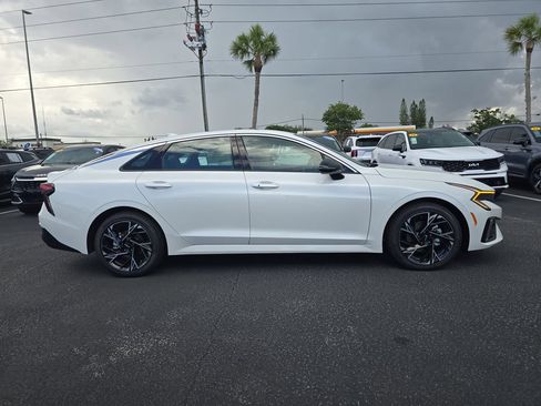 New 2026 Kia K5 GT-Line FWD image 9