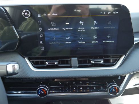 New 2026 Chevrolet Equinox LT w/ Convenience Package II AWD/4WD image 16