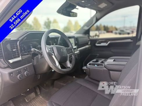 Used 2024 Chevrolet Silverado 1500 RST AWD/4WD image 11