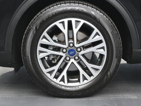 Used 2020 Ford Escape SEL image 28