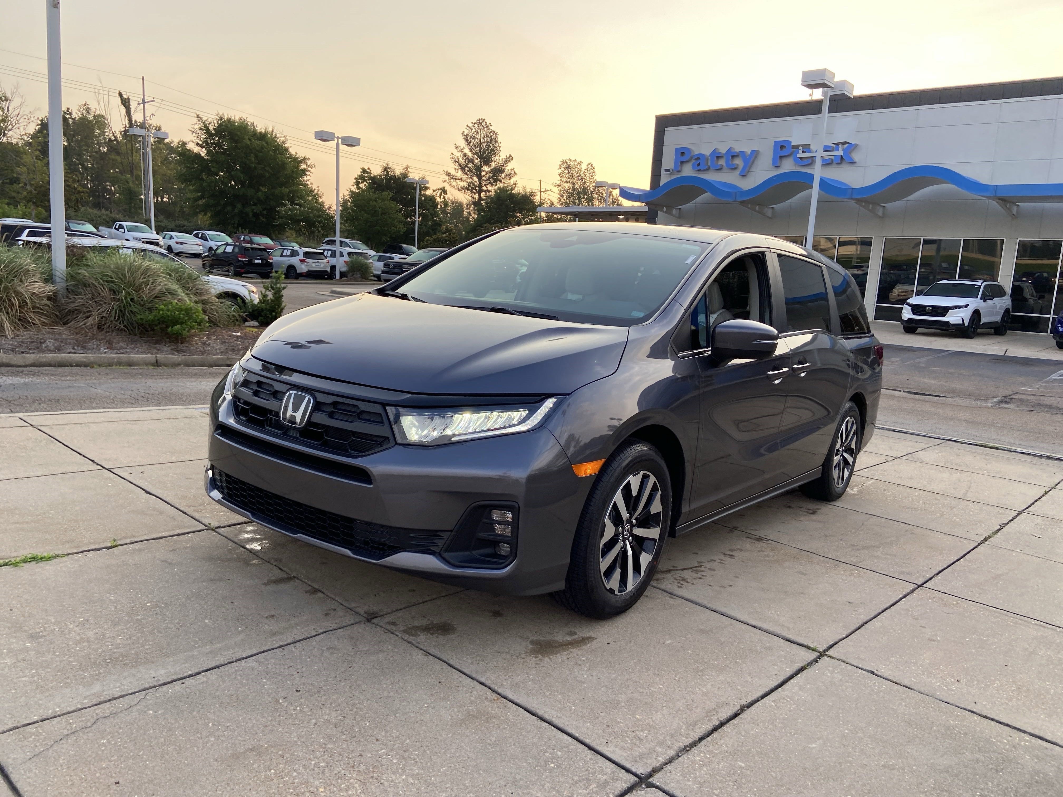 New 2027 Honda Odyssey EX-L image 4