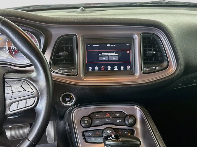 Used 2023 Dodge Challenger GT RWD image 17