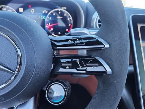 Used 2023 Mercedes-Benz SL 55 AMG 4MATIC image 25