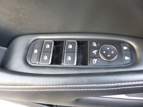 Used 2023 INFINITI QX60 Luxe w/ Performance Audio Package AWD/4WD image 22