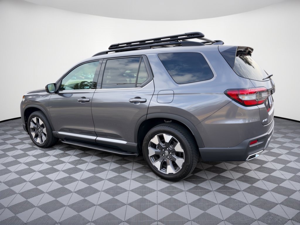 Certified 2026 Honda Pilot Elite image 3