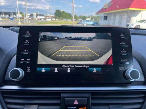 Used 2020 Honda Accord Touring image 41