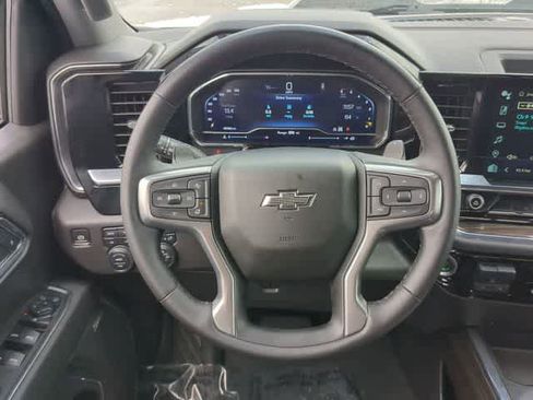 Used 2024 Chevrolet Silverado 1500 LT Trail Boss w/ Convenience Package II image 22