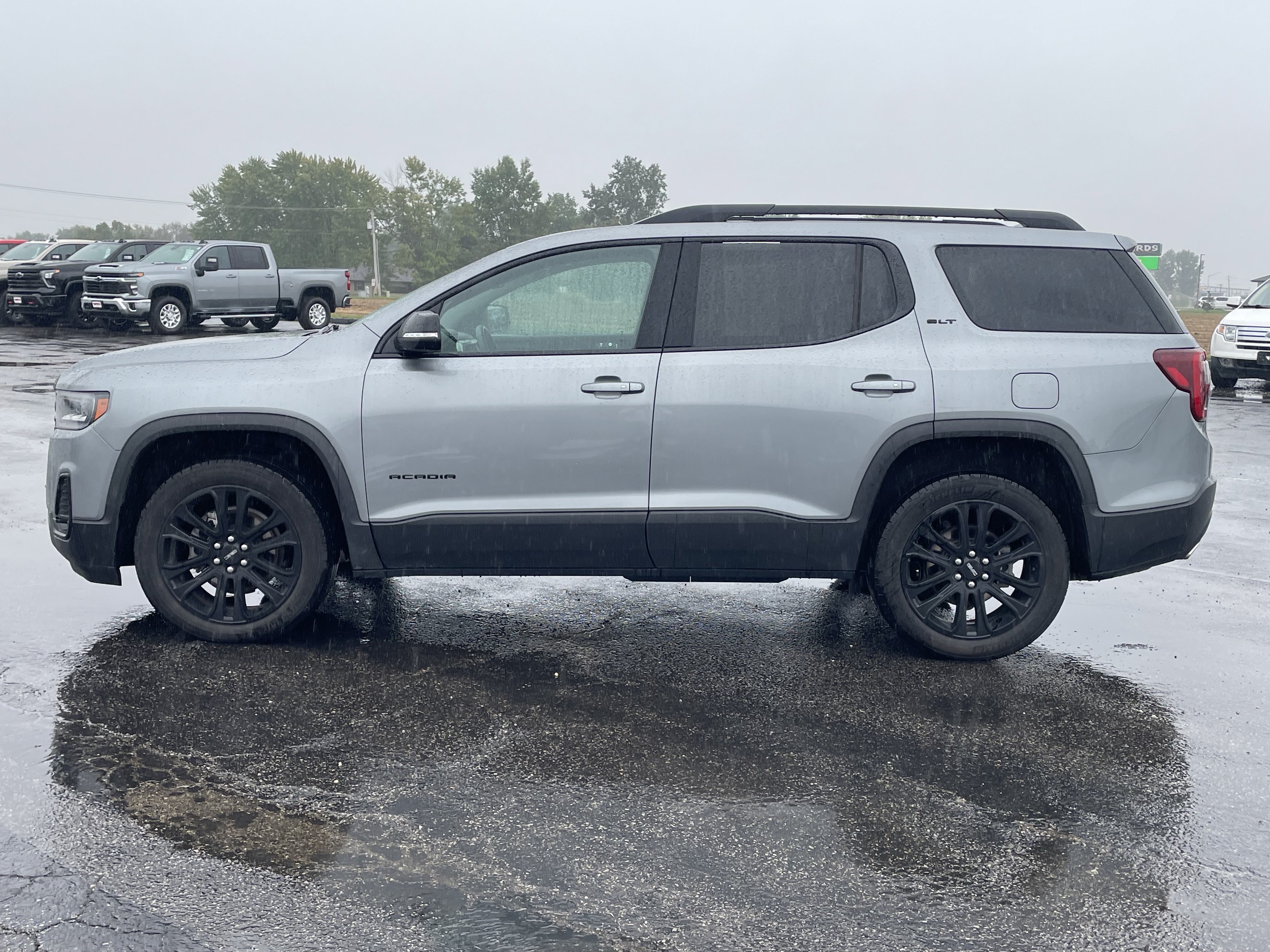 Used 2023 GMC Acadia SLT w/ Elevation Edition AWD/4WD image 7