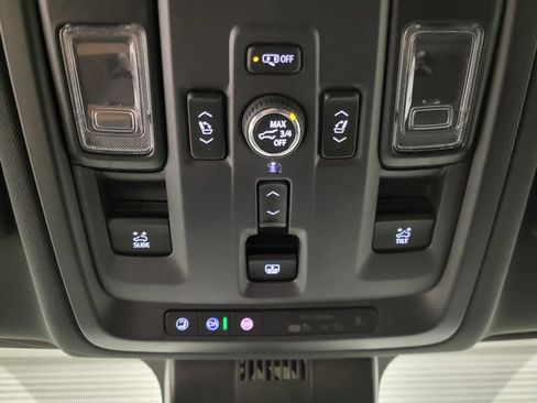 New 2025 Chevrolet Suburban High Country image 16