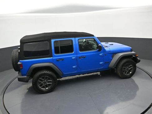 Used 2024 Jeep Wrangler Sport S image 35