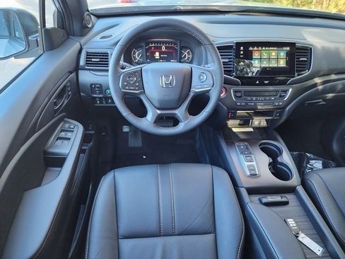 Used 2023 Honda Passport TrailSport image 23