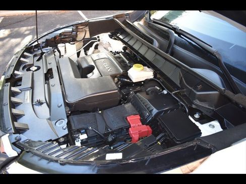 Used 2022 Nissan Pathfinder SV w/ SV Premium Package FWD image 44
