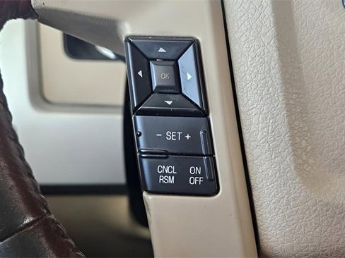 Used 2013 Ford F150 King Ranch w/ King Ranch Luxury Pkg image 25