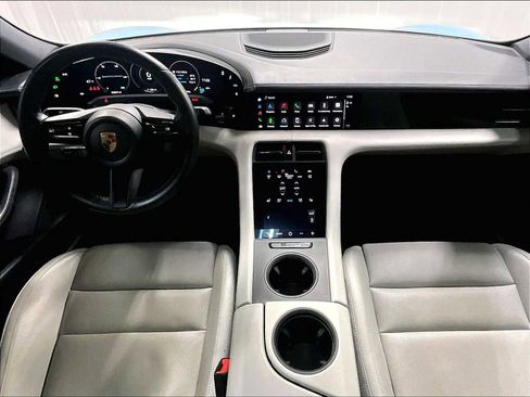 Used 2021 Porsche Taycan 4S w/ Premium Package image 17