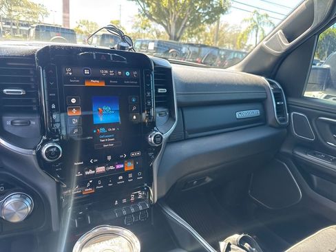 Used 2022 RAM 1500 Laramie image 15