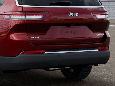 New 2026 Jeep Grand Cherokee L Limited image 13