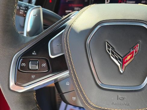 Used 2022 Chevrolet Corvette Stingray Premium Conv w/ Z51 Performance Package RWD image 24