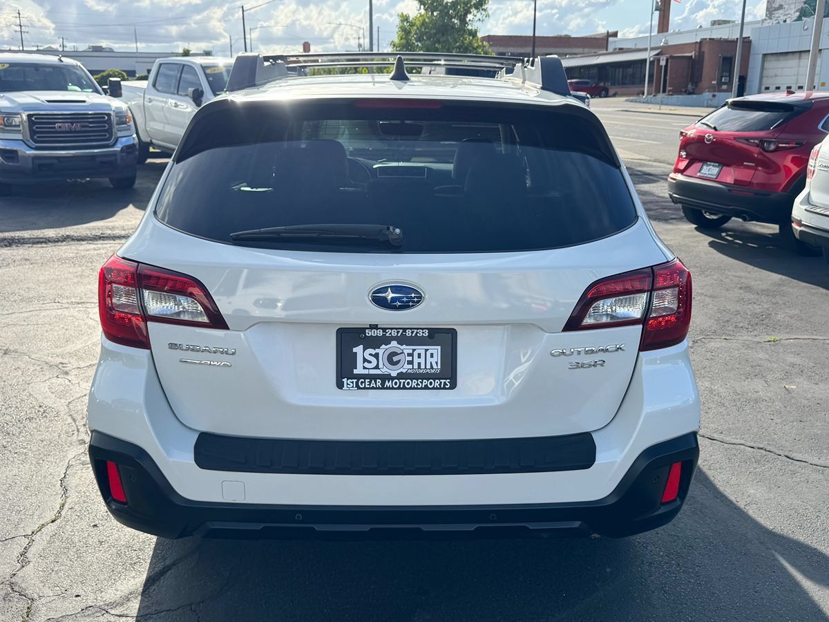 Used 2019 Subaru Outback 3.6R Limited w/ Popular Package #2 AWD/4WD image 8