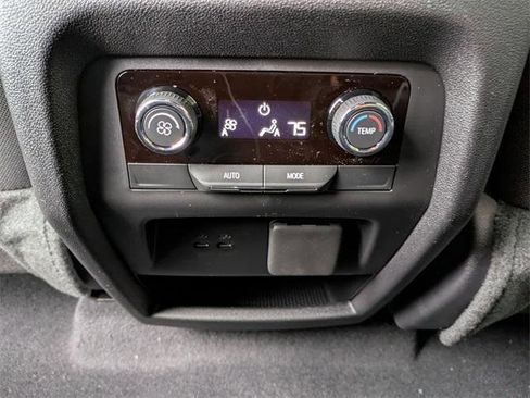 New 2026 Chevrolet Traverse LT w/ Driver Confidence Package image 24