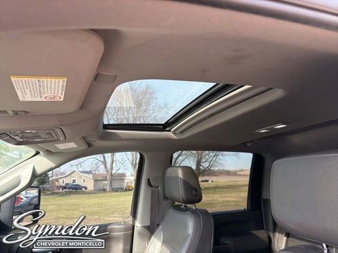 Used 2020 Chevrolet Silverado 2500 LTZ w/ LTZ Convenience Package image 11