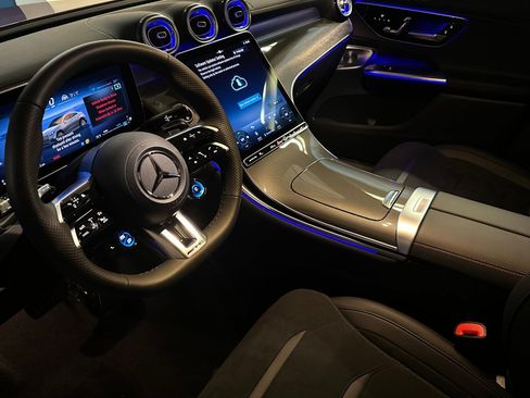 Used 2024 Mercedes-Benz GLC 43 AMG 4MATIC Coupe w/ Driver Assistance Package image 9