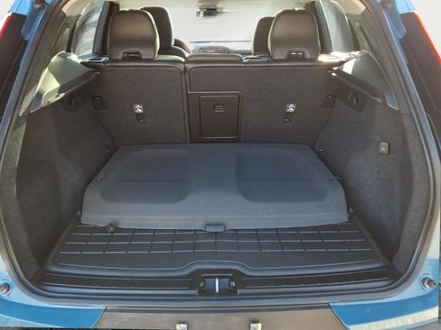 Certified 2023 Volvo XC40 B5 Plus w/ Driver Assist Package image 16