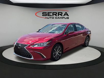 Used 2025 Lexus ES 300h w/ Premium Package