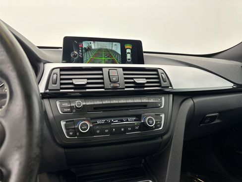 Used 2016 BMW 335i Gran Turismo xDrive AWD/4WD image 30