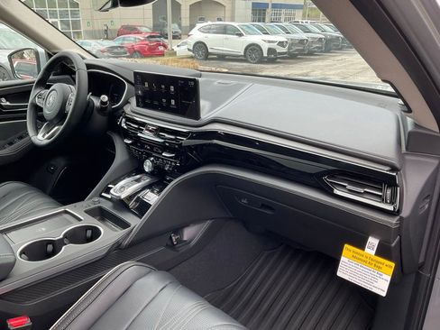 New 2026 Acura MDX w/ Advance Package AWD/4WD image 17