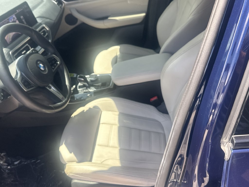 Used 2022 BMW X3 sDrive30i w/ M Sport Package 2 RWD image 17