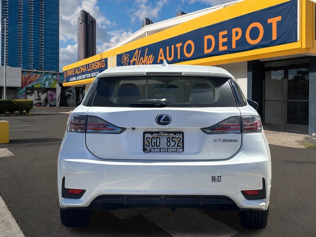Used 2014 Lexus CT 200h FWD image 4