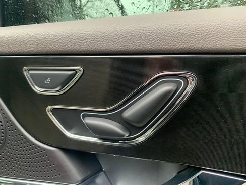 Used 2024 Lincoln Corsair Reserve w/ Equipment Group 201A image 17