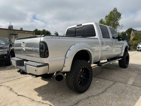 Used 2015 Ford F250 Platinum w/ FX4 Off-Road Package image 6