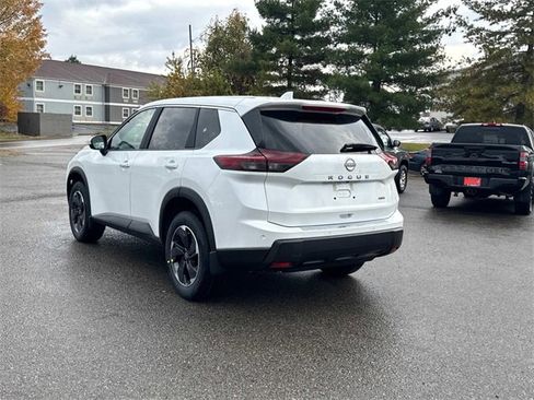 New 2026 Nissan Rogue SV image 6