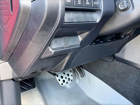 Used 2025 Toyota 4Runner TRD Sport Premium RWD image 32