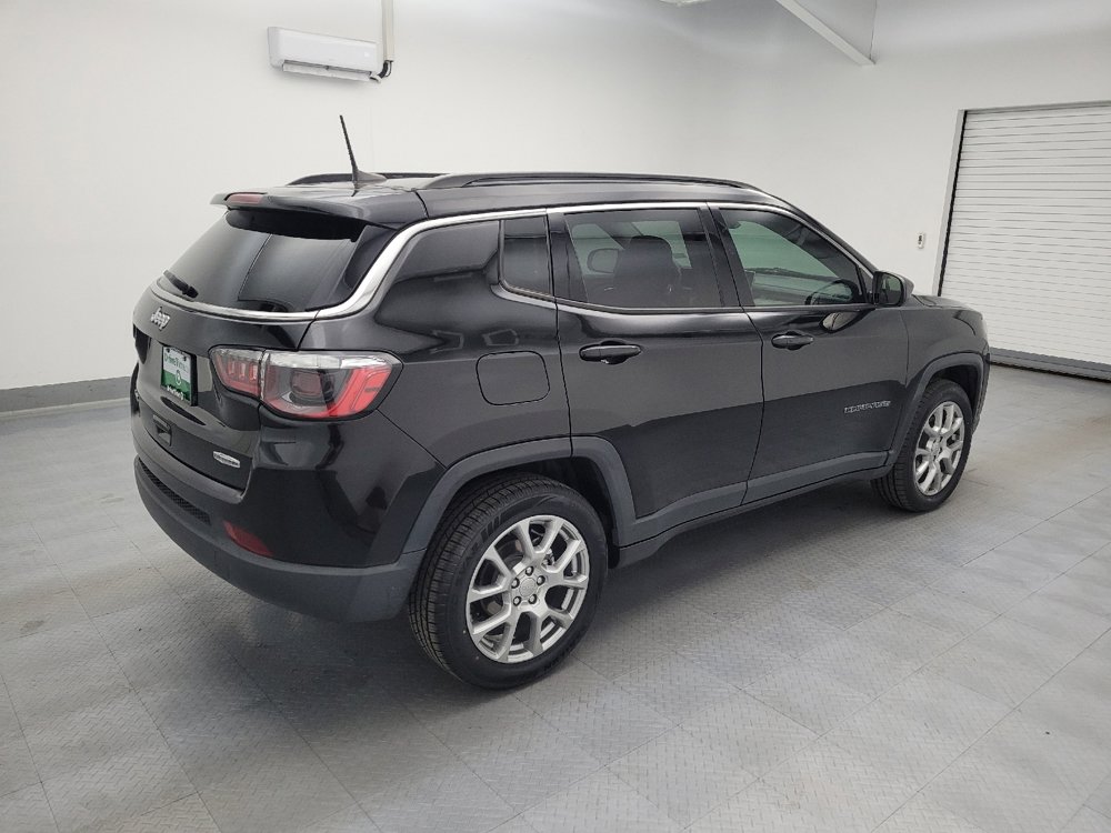 Used 2022 Jeep Compass Latitude w/ Sun and Sound Group AWD/4WD image 10